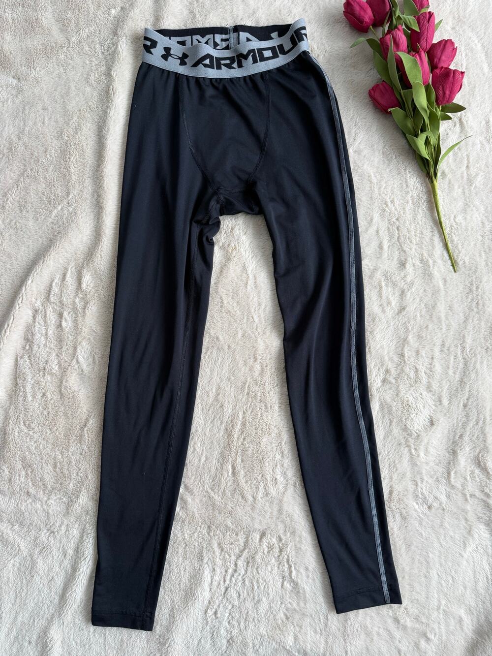 Under Armour  Heatgear Leggings  Size Small